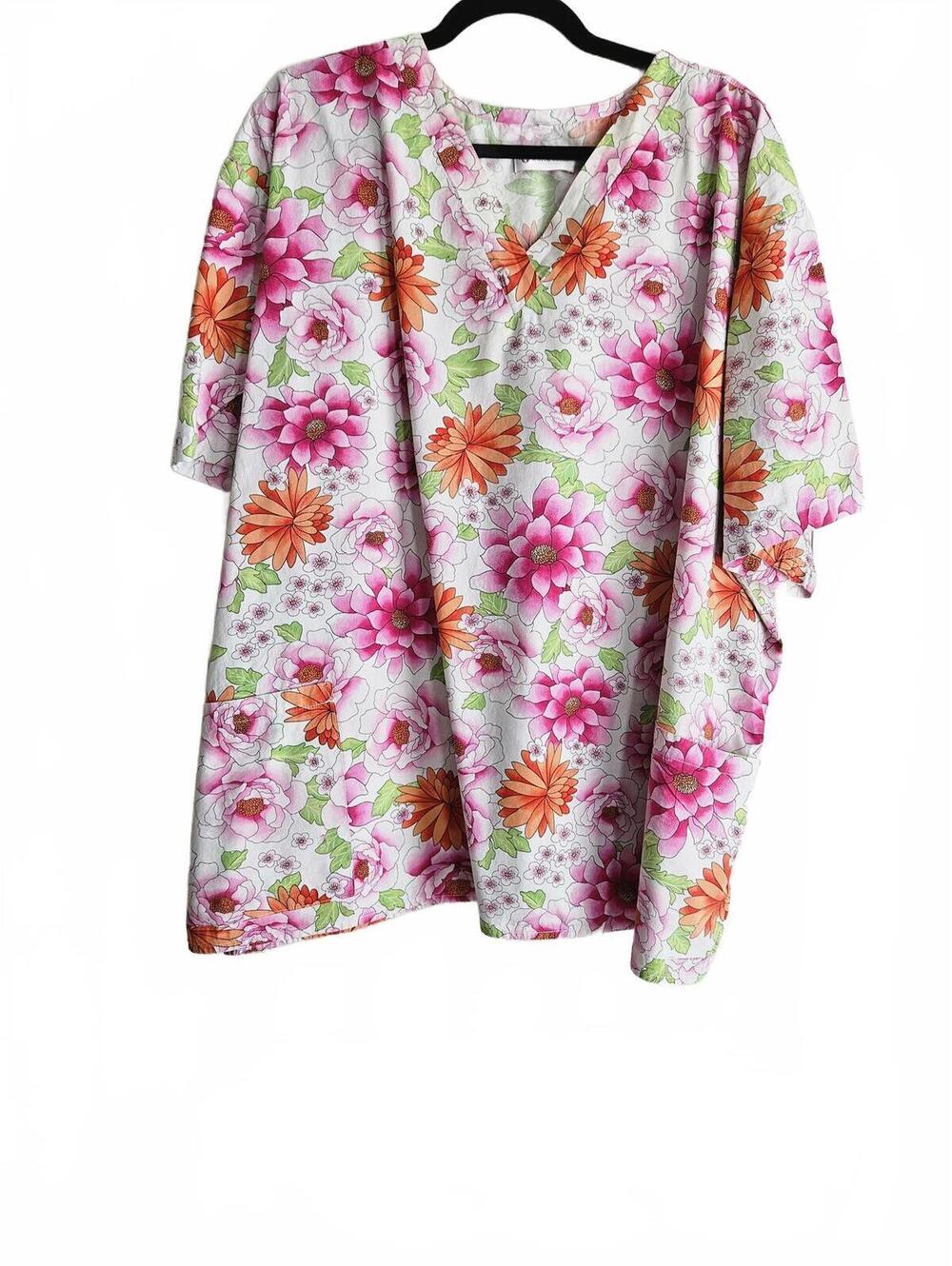 White Cross Floral Print Medical Scrub Top Size 4XL